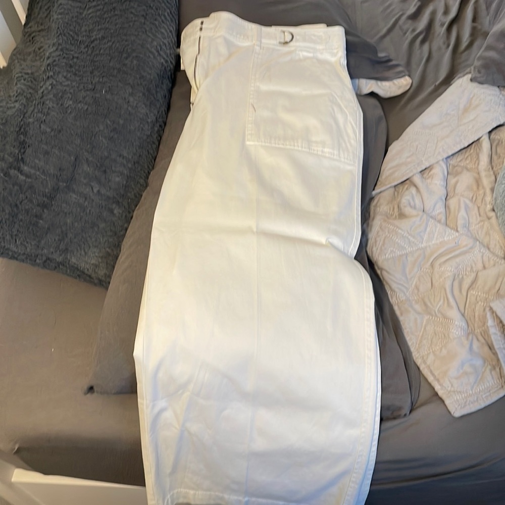 White capris